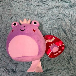 💛Francine the Frog Exclusive Valentine's 4” Squishmallow